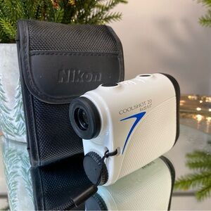 Nikon COOLSHOT 20 6x20 Laser Rangefinder - White with Black Case